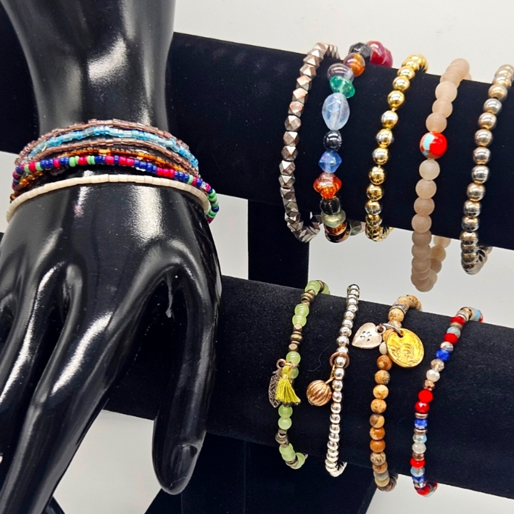 15 Beaded Bracelets Colorful Set Stretchy Strung One Size All Layering Elastic
